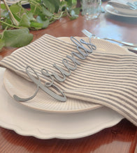 Load image into Gallery viewer, Table Décor - Plate Ornaments - Alpinemetaldesign