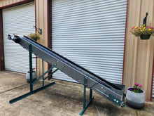 Load image into Gallery viewer, Incline Conveyor