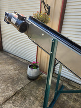 Load image into Gallery viewer, Incline Conveyor
