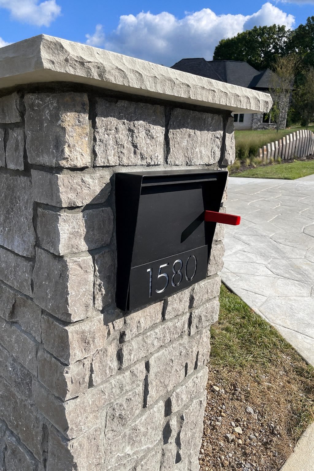 Modern Masonry Mailbox, image size:1024x1536