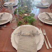 Load image into Gallery viewer, Table Décor - Plate Ornaments - Alpinemetaldesign