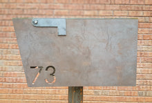 Load image into Gallery viewer, Cascade Mailbox - Alpinemetaldesign