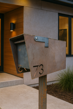Load image into Gallery viewer, Cascade Mailbox
